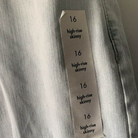 ava viv high rise skinny jeans 16 Light Wash - Picture 3 of 11